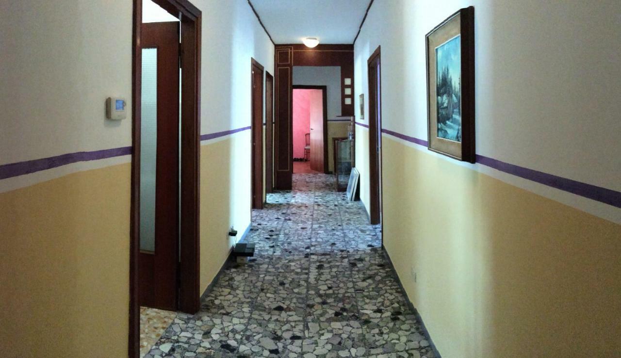 Chowdhury House Unit 2 Mestre Exterior foto